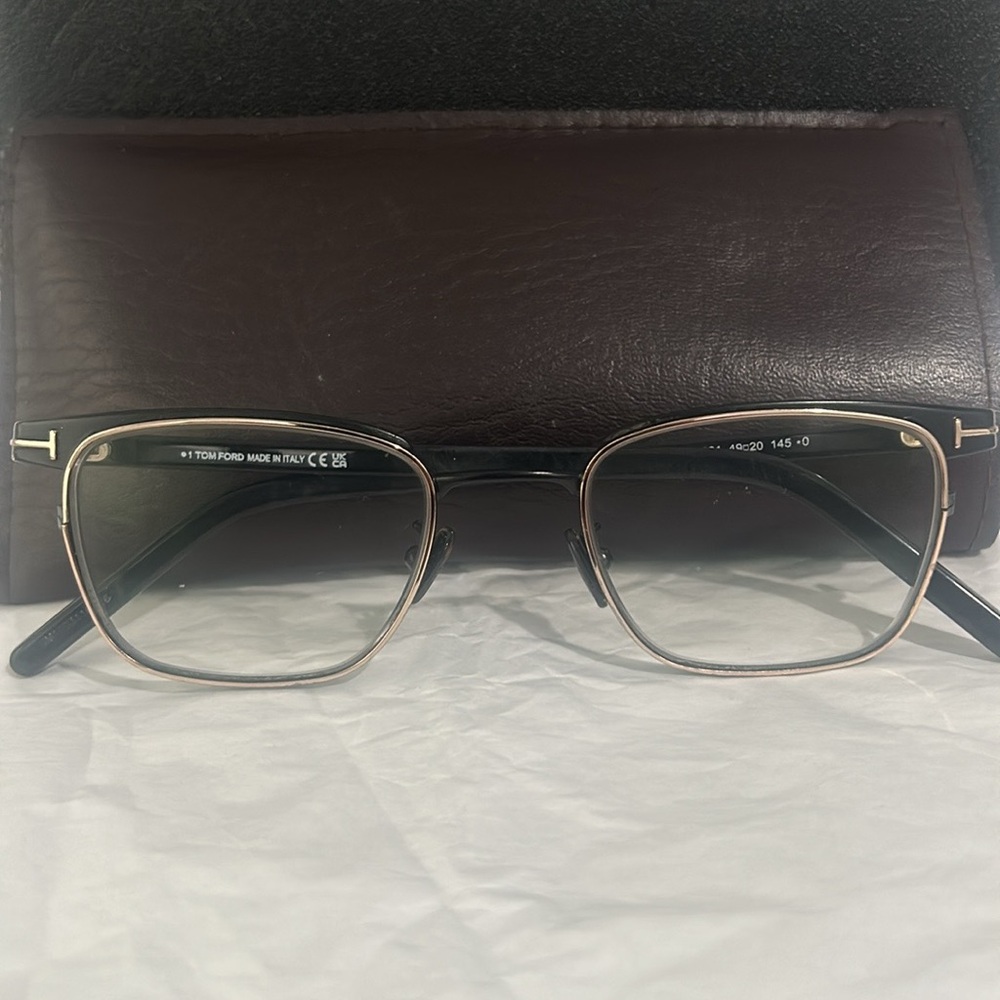 Tom Ford  Black & Gold Men Optical Frames 
Model 
TF 5854 - Picture 2 of 8